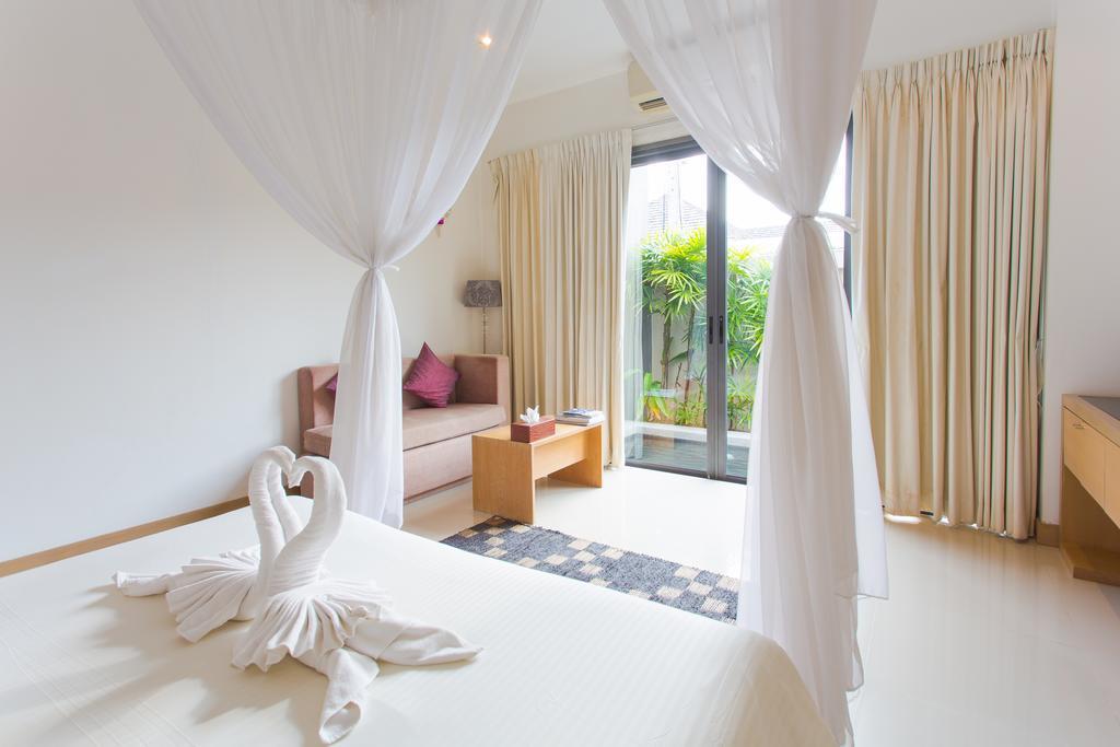 Honeymooner Pool Villa@Seastone Bang Tao Beach  Exterior photo